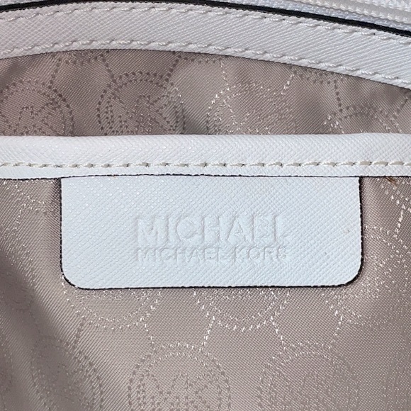 Michael Kors Hamilton Large Pyramid Studded Satchel Shoulder Bag Tote White - Picture 15 of 16